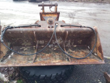 Equipamentos de obras Caterpillar CURAGE ORIENTABLE 2M balde balde de limpeza usado
