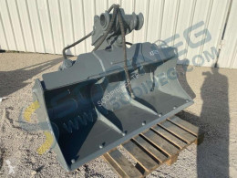 Morin tiltable ditch cleaning bucket