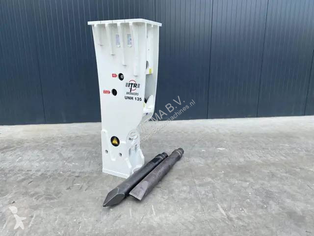 Aanbouwstukken voor bouwmachines UNH135