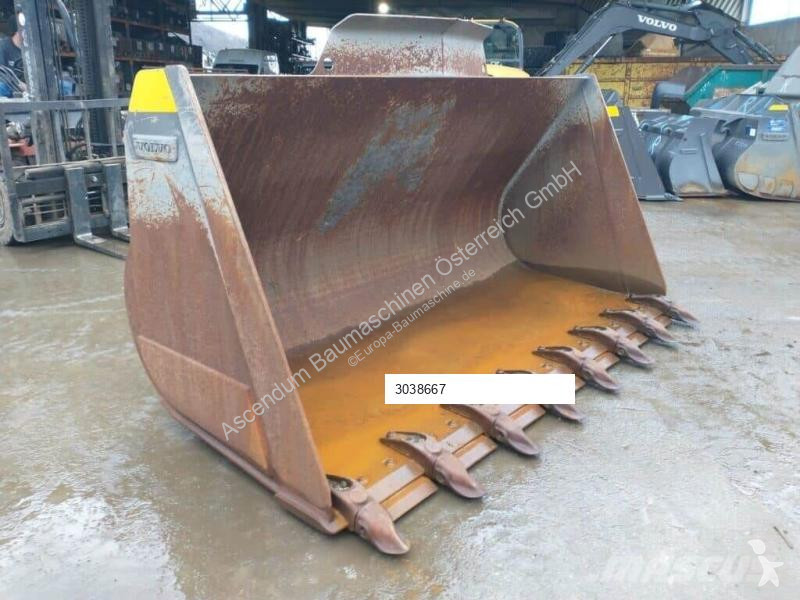 تجهيزات الأشغال العمومية Volvo GP Schaufel...