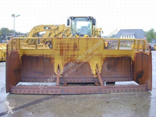 تجهيزات الأشغال العمومية Caterpillar Balderson...