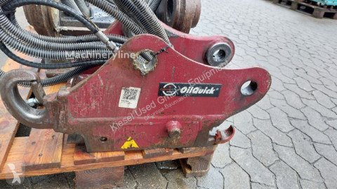 Attaches et coupleurs Oilquick