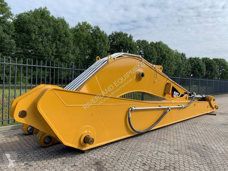 Aanbouwstukken voor bouwmachines Caterpillar...