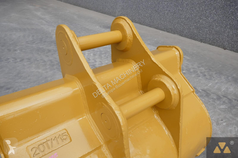 Aanbouwstukken voor bouwmachines Caterpillar...