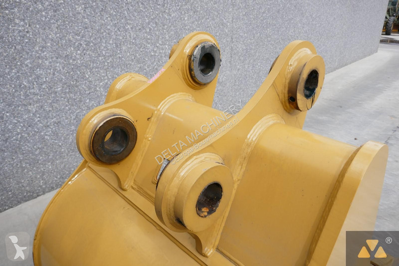 Equipamentos de obras Caterpillar Bucket