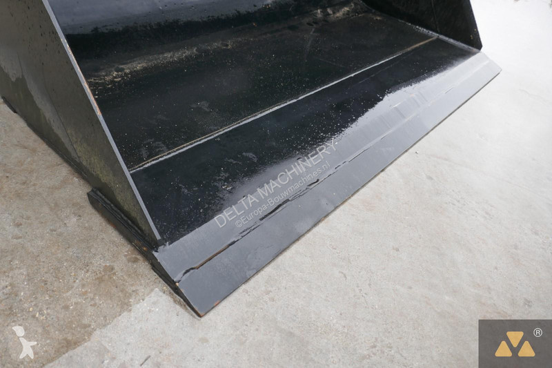 Stavební vybavení Caterpillar Bucket