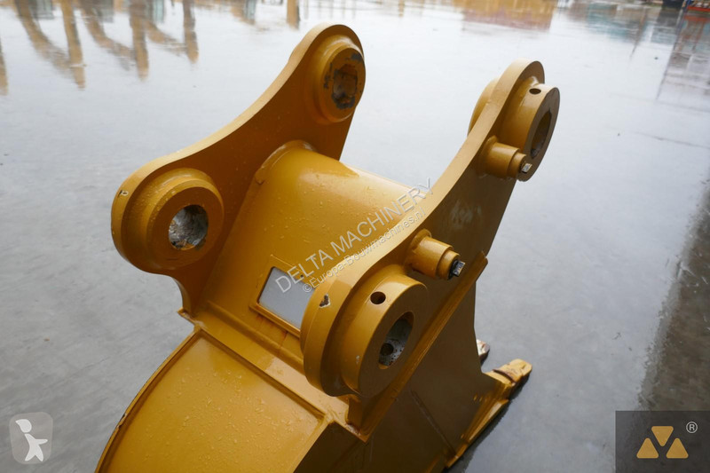 Aanbouwstukken voor bouwmachines Caterpillar...