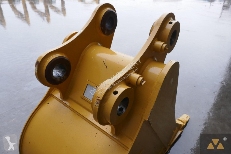 Aanbouwstukken voor bouwmachines Caterpillar...