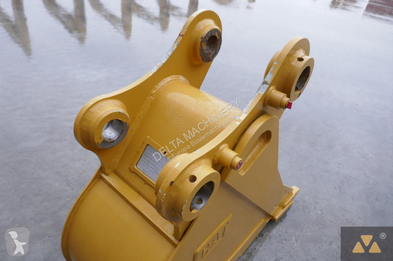 تجهيزات الأشغال العمومية Caterpillar 313 Bucket