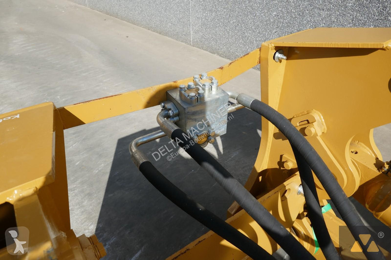 تجهيزات الأشغال العمومية Caterpillar Ripper