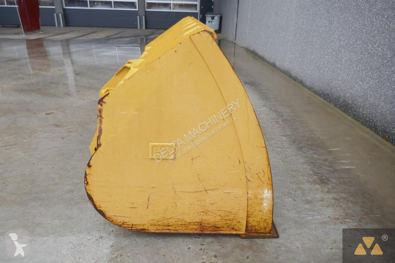Aanbouwstukken voor bouwmachines Caterpillar...