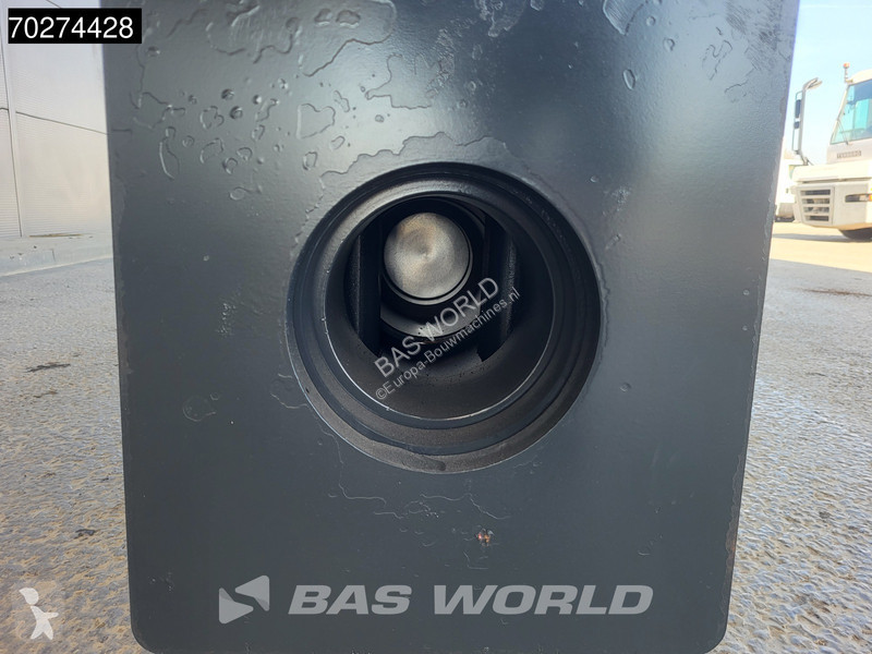 Equipamientos maquinaria OP Mustang HM2700 NEW...