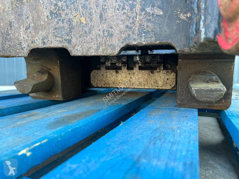 Aanbouwstukken voor bouwmachines Oilquick OQ65...
