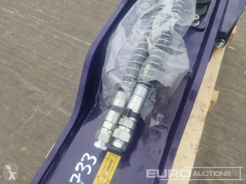 Equipamentos de obras  HRX 4-8