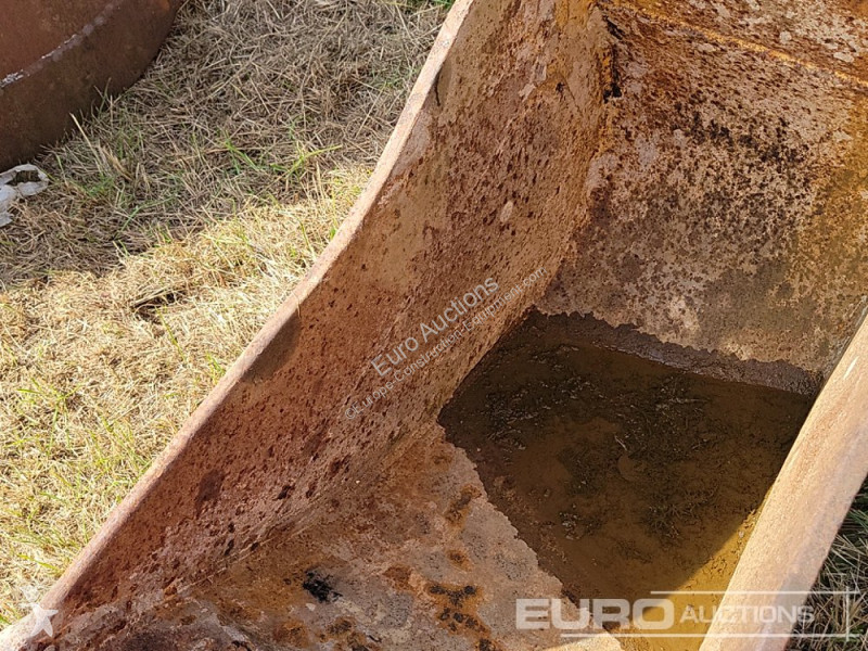 Echipamente pentru construcţii Caterpillar