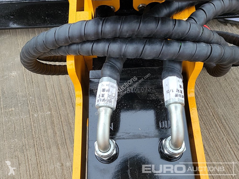 Aanbouwstukken voor bouwmachines  D680