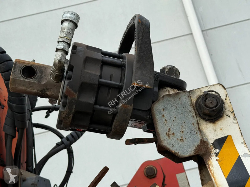 Aanbouwstukken voor bouwmachines Hiab R330-F4...