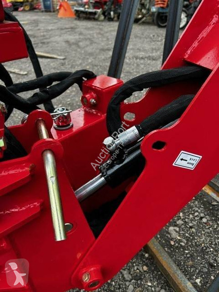 Aanbouwstukken voor bouwmachines  BK145