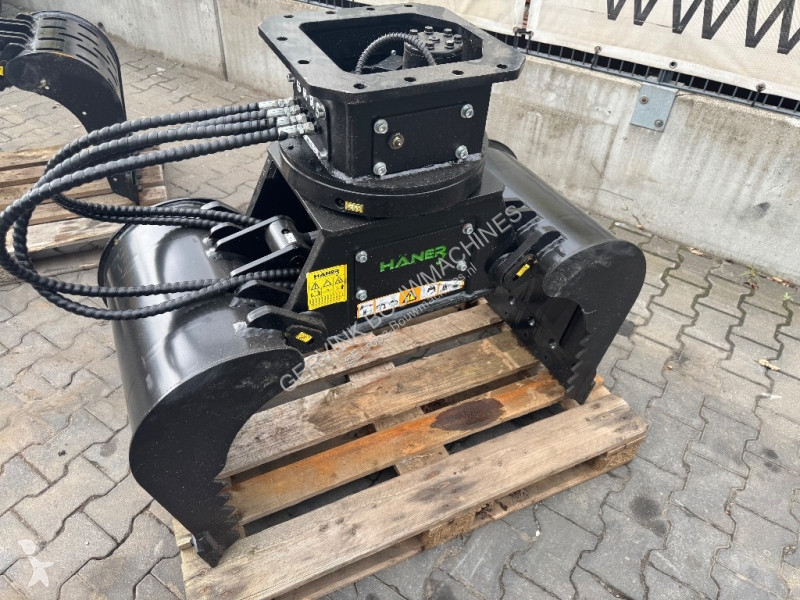 Stavební vybavení  Haner HMZG x4 .7A