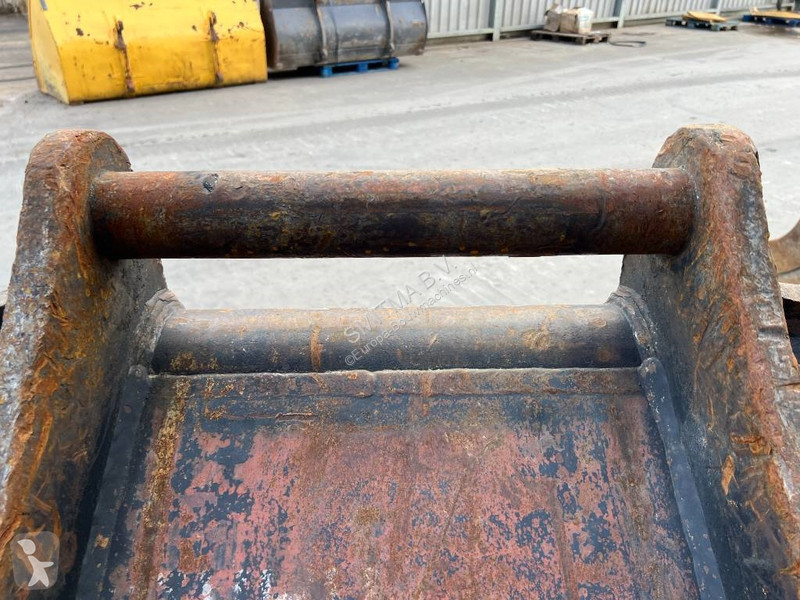 Equipamentos de obras  MEK S70