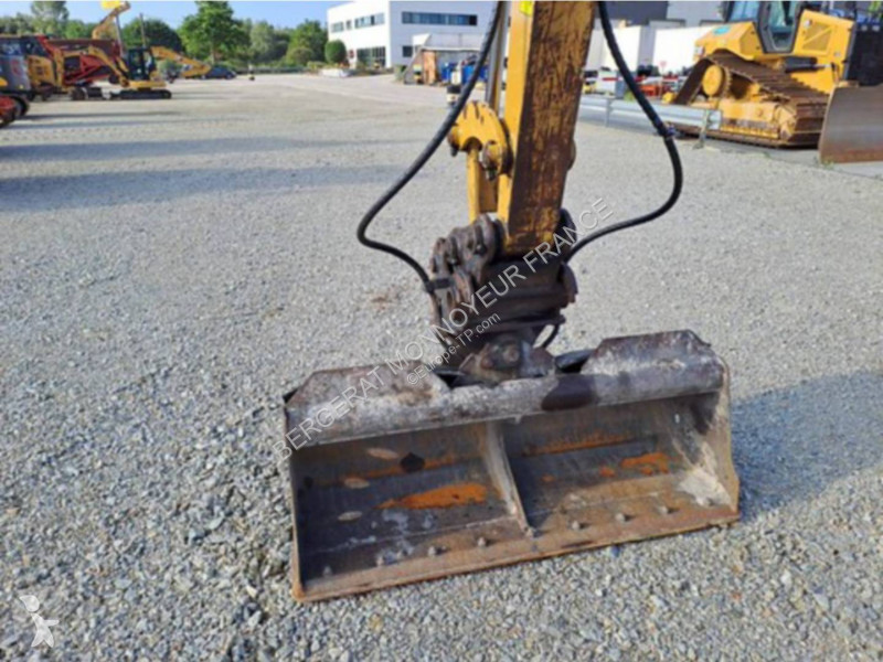 Vybavenie stavebného stroja Caterpillar 305E2
