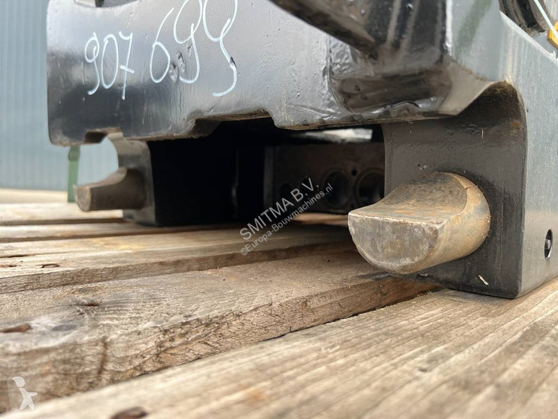 Vybavenie stavebného stroja Oilquick OQ70/55 -...