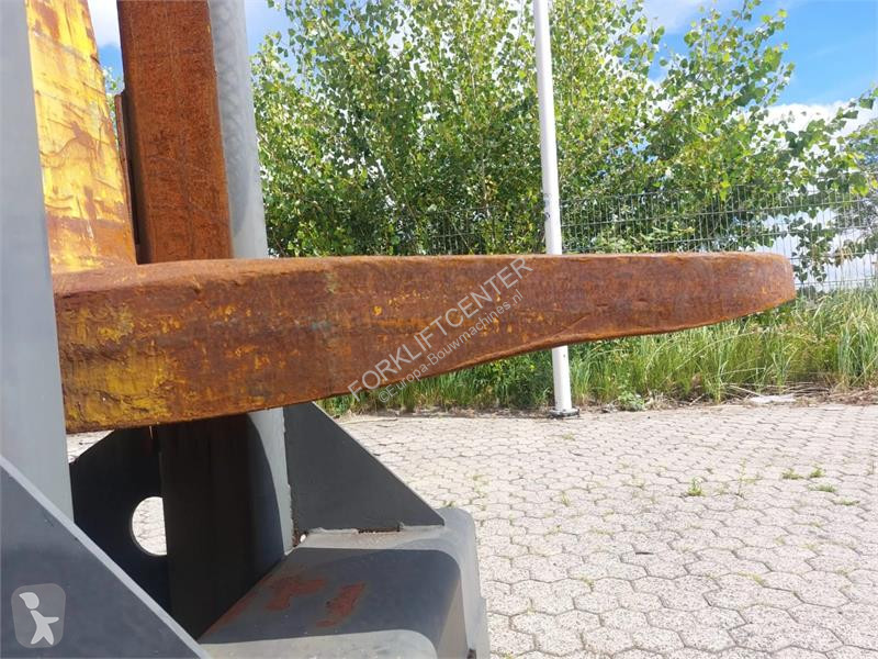 Vybavenie stavebného stroja  SAN 40L SafeNeck...