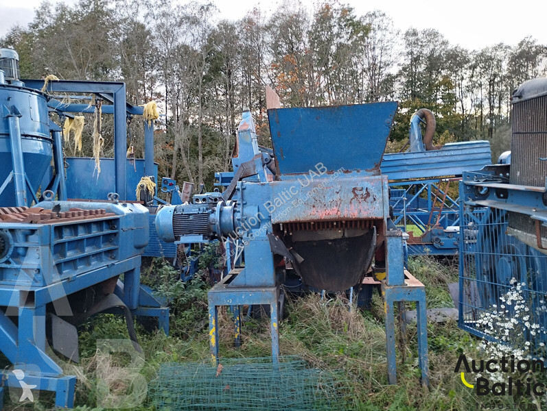 Vybavenie stavebného stroja  recycling line