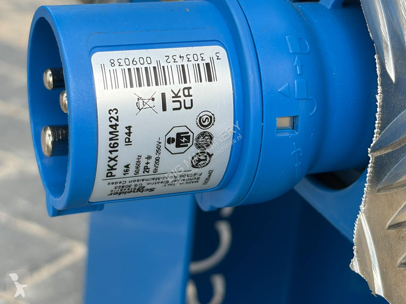 Vybavenie stavebného stroja  Spraycannon 25