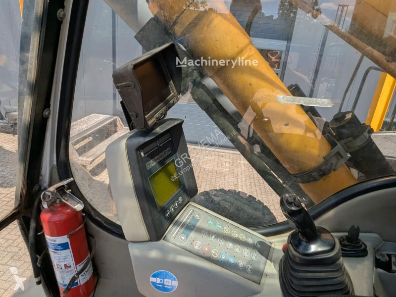 Vybavenie stavebného stroja Liebherr