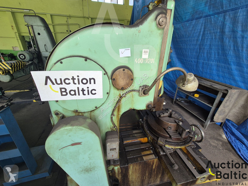 Vybavenie stavebného stroja  machine with a vice