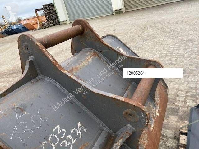 Stavební vybavení TL (5264) 1.35 m  / bucket S70