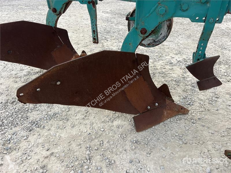 Équipements TP Nardi 3 Bottom Breaking Plow