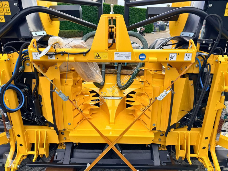 Aanbouwstukken voor bouwmachines New Holland...