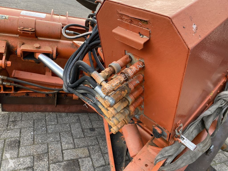 Aanbouwstukken voor bouwmachines Assaloni +...