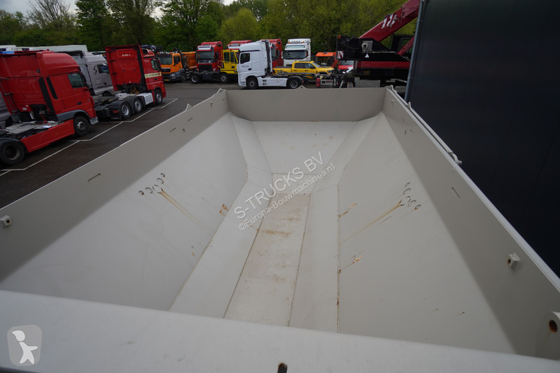 Vybavenie stavebného stroja  TEREX RA 40 6X6...