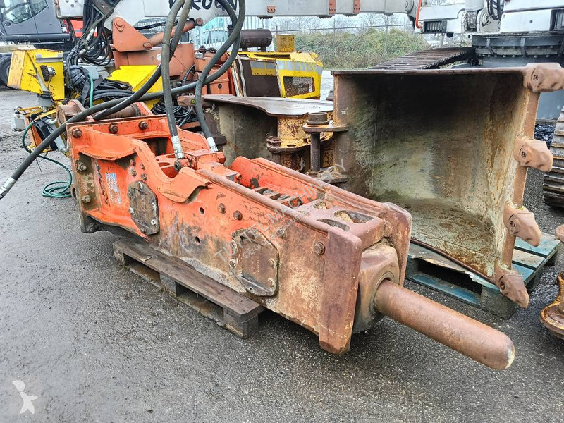 Attrezzature per macchine movimento terra NPK E...