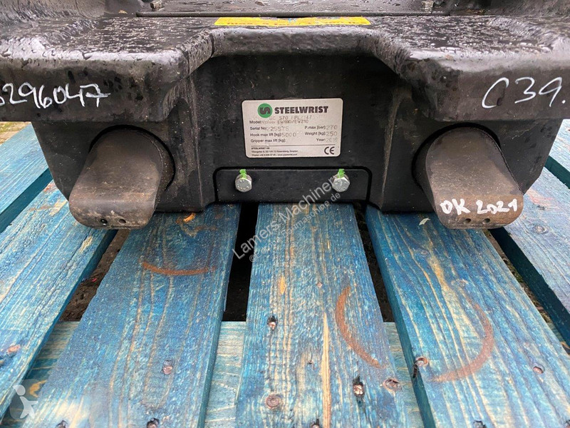 Vybavenie stavebného stroja  QC S70 (OQ70)