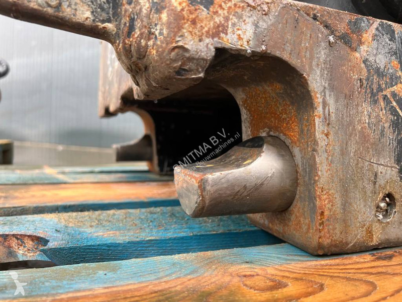 تجهيزات الأشغال العمومية Oilquick OQ70/55 - M322D