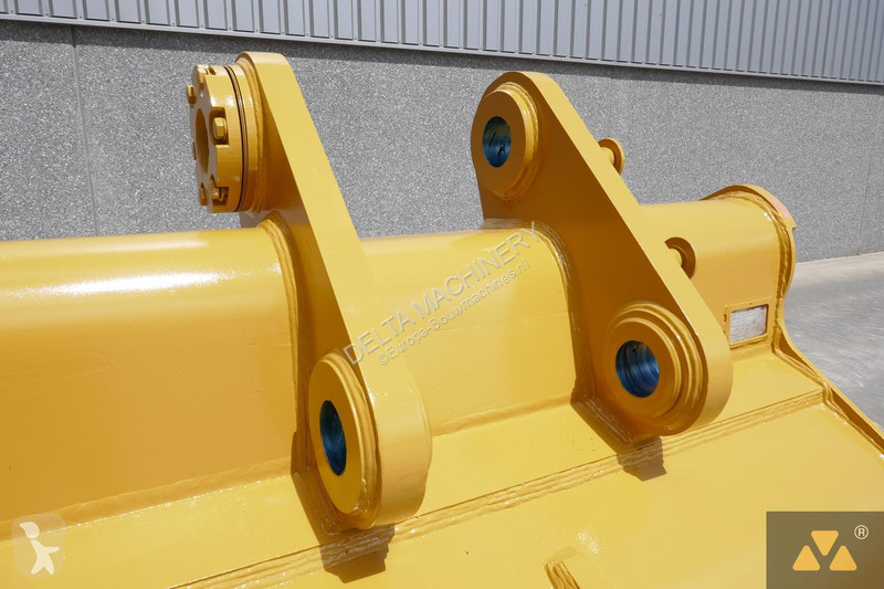 Aanbouwstukken voor bouwmachines Caterpillar...