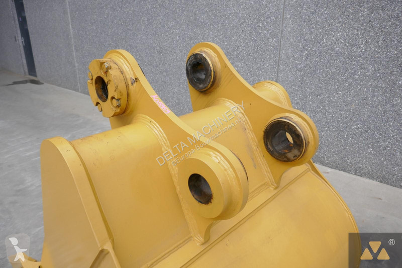 Equipamentos de obras Caterpillar Bucket