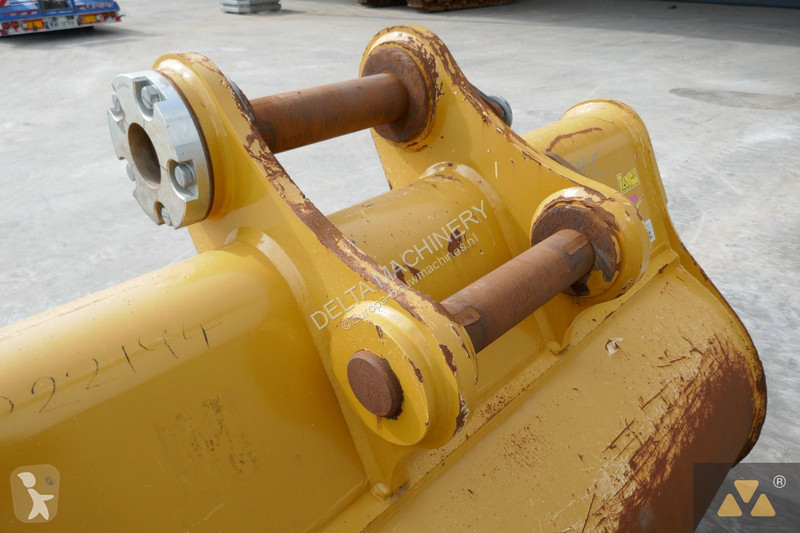 Aanbouwstukken voor bouwmachines Caterpillar...