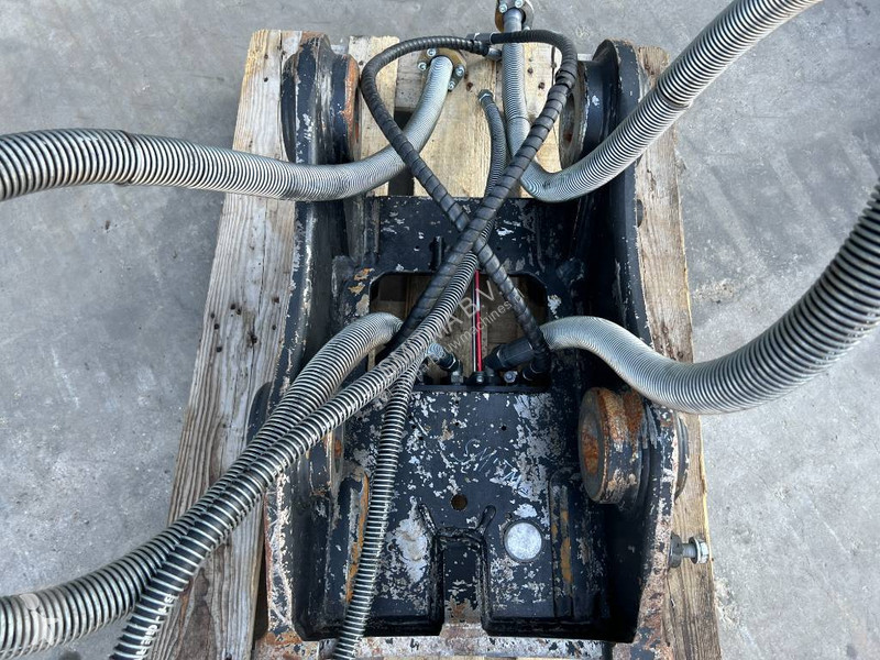 Aanbouwstukken voor bouwmachines Oilquick OQ65...