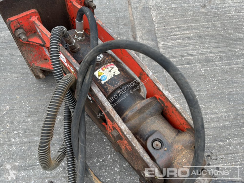 Aanbouwstukken voor bouwmachines  333