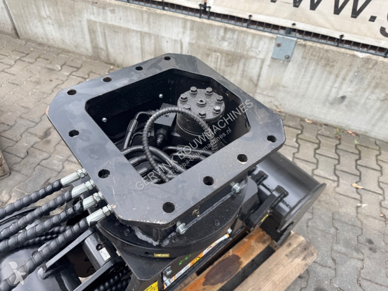Stavební vybavení  Haner HMZG x4 .7A