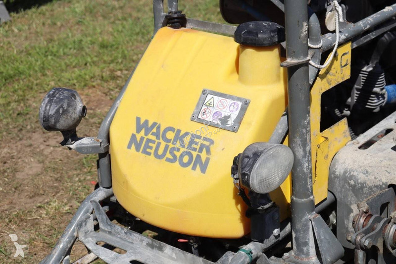 Aanbouwstukken voor bouwmachines Neuson crt 36 26a