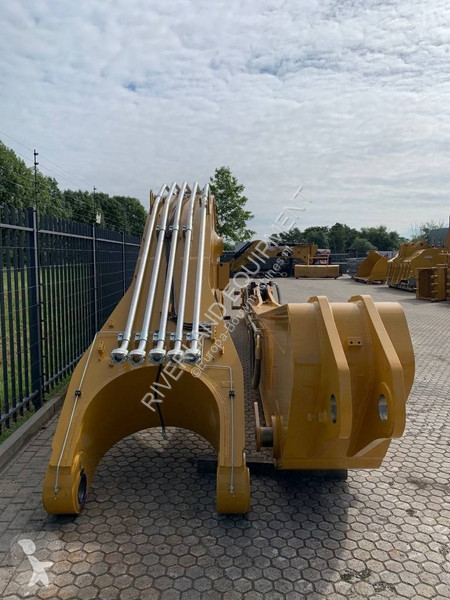 Kran Caterpillar 385 | 390 | 395 Long Reach...