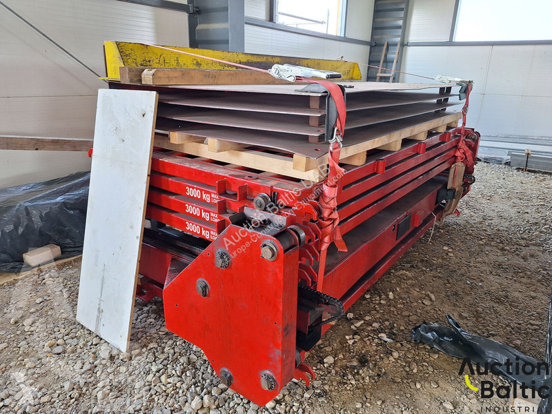 Vybavenie stavebného stroja  F0-3015