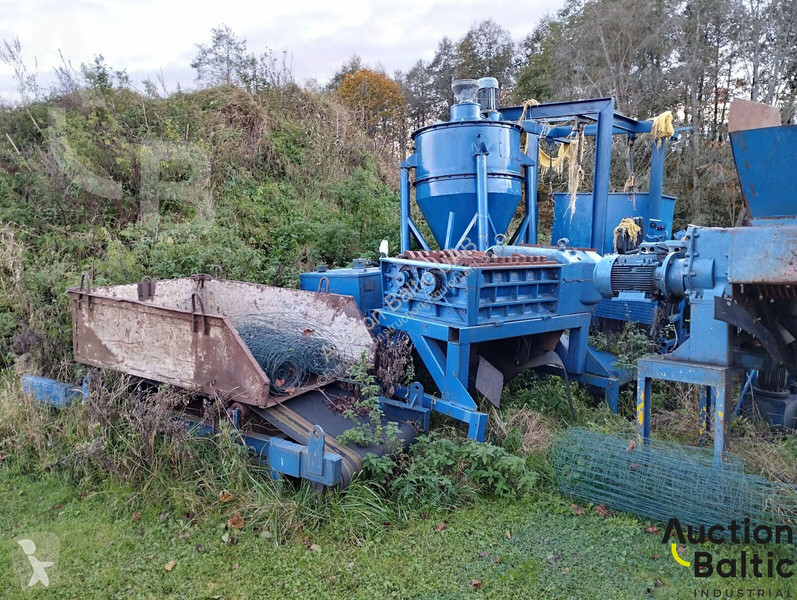 Vybavenie stavebného stroja  recycling line