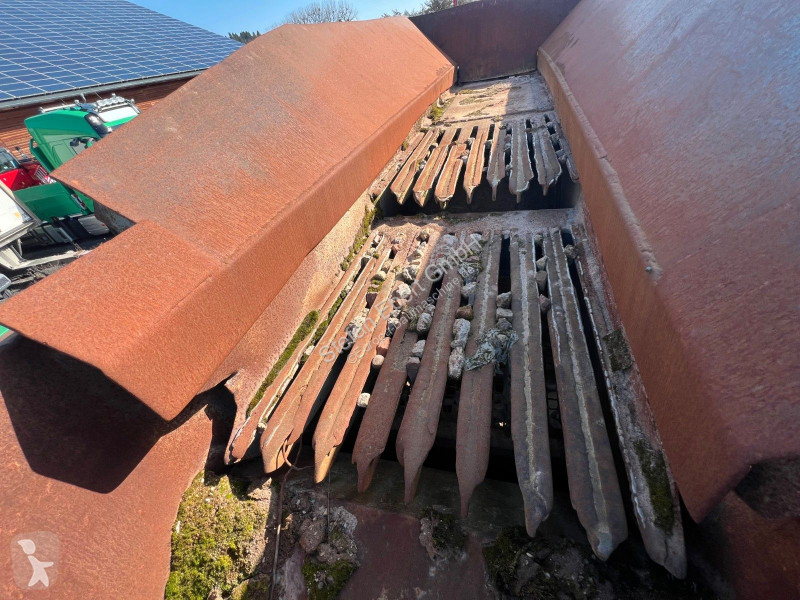 Drvenie, recyklácia Terex Pegson AX 877 / 7.913h